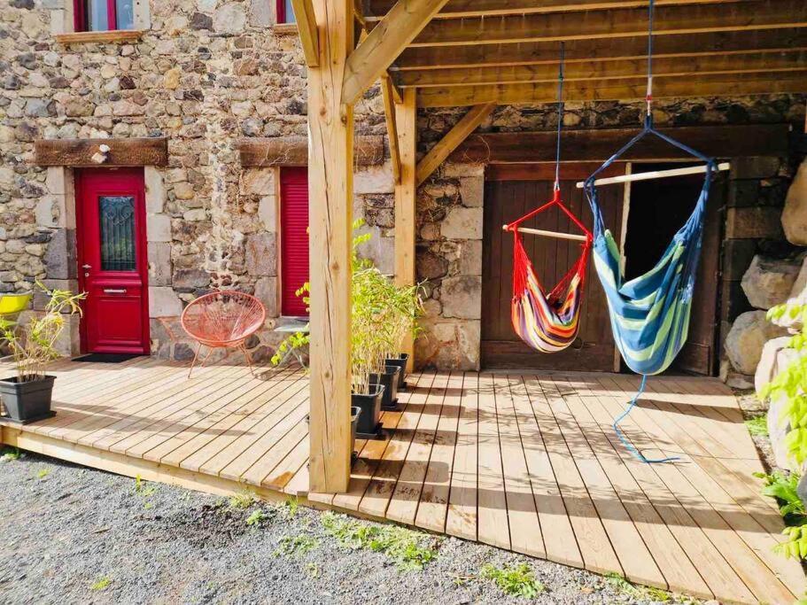 Appartement Chez Gaston à Chambon-sur-Lac Extérieur photo