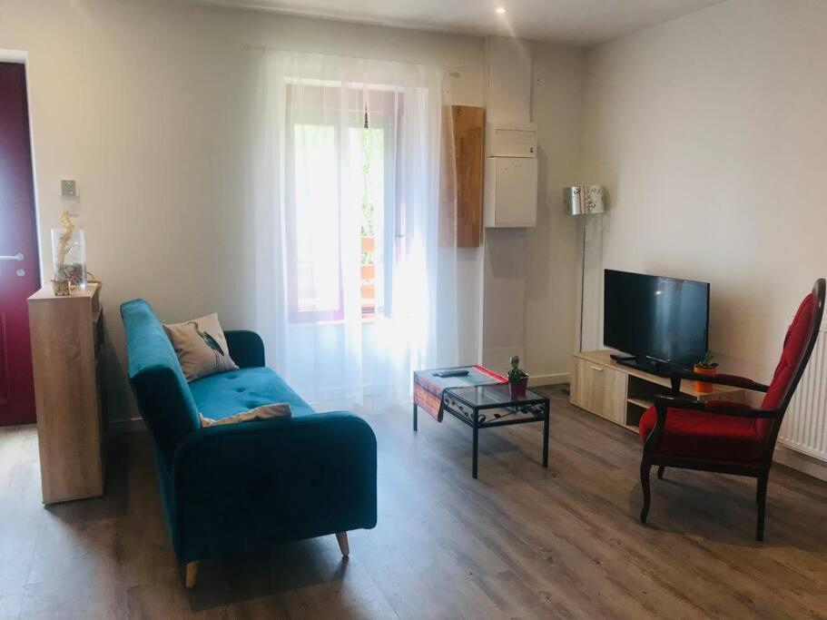 Appartement Chez Gaston à Chambon-sur-Lac Extérieur photo